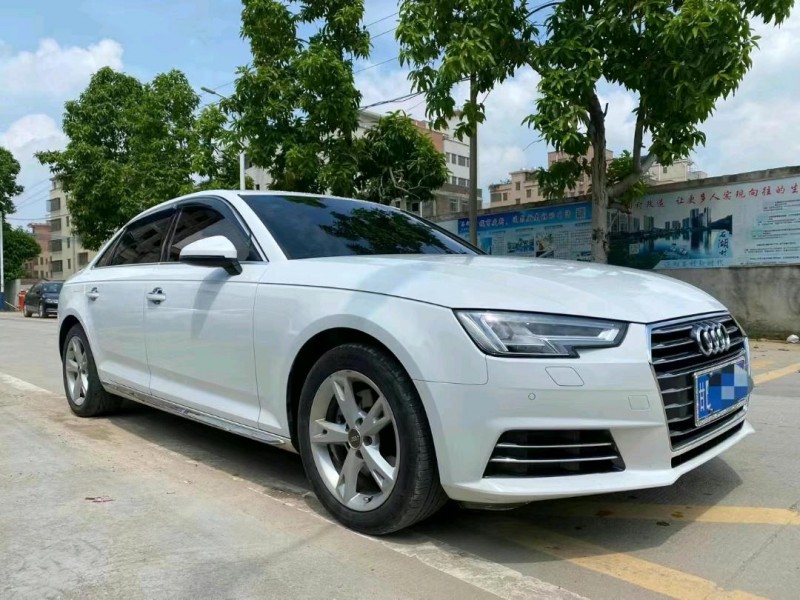 廣州17年奧迪A4L2