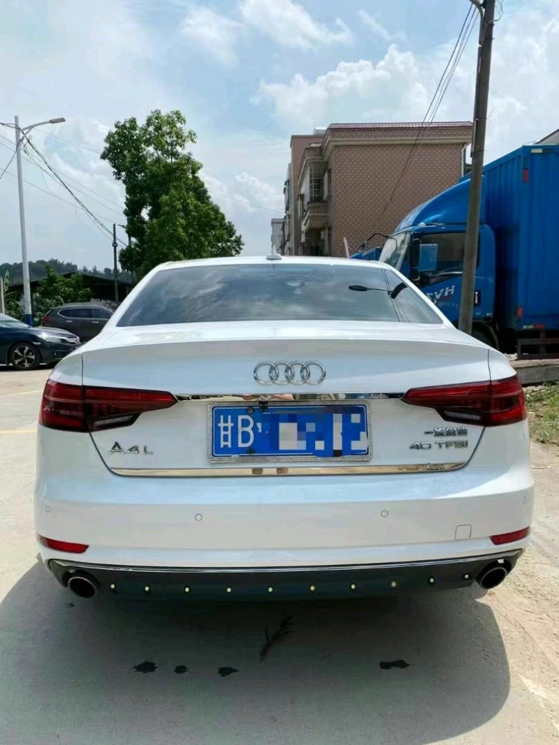 廣州17年奧迪A4L9