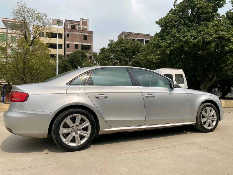 廣州12年奧迪A4L8