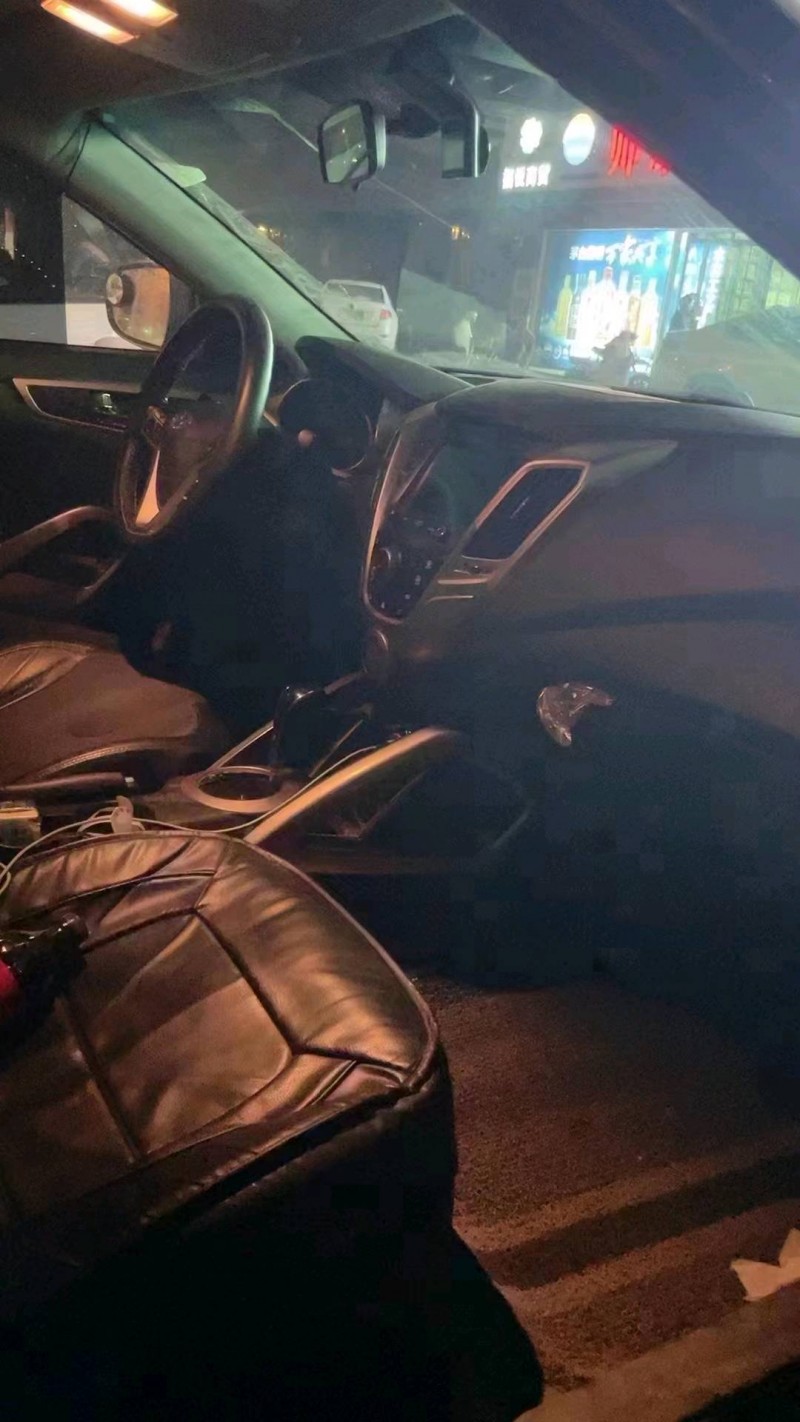 济南12年现代飞思4