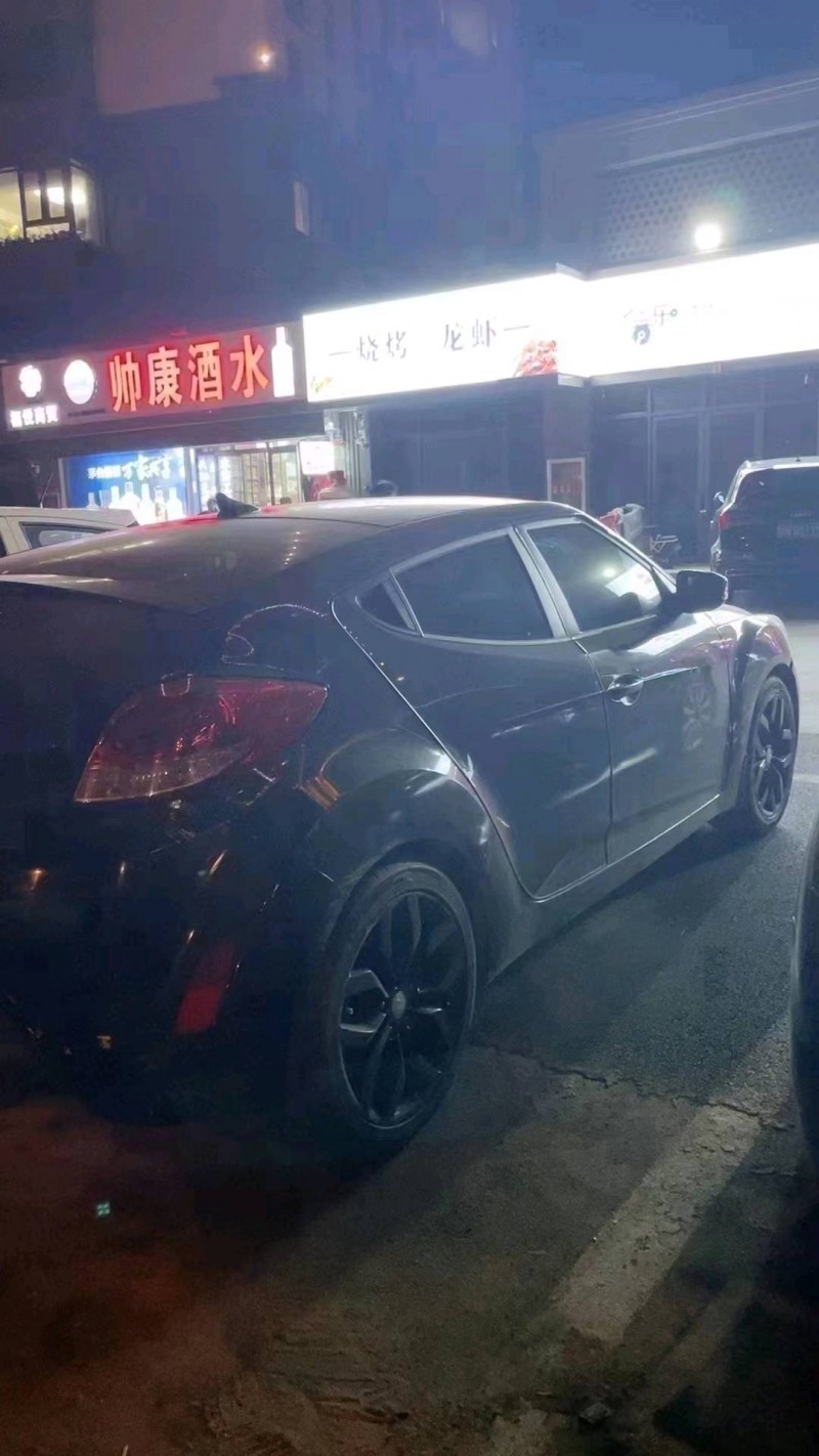 济南12年现代飞思8