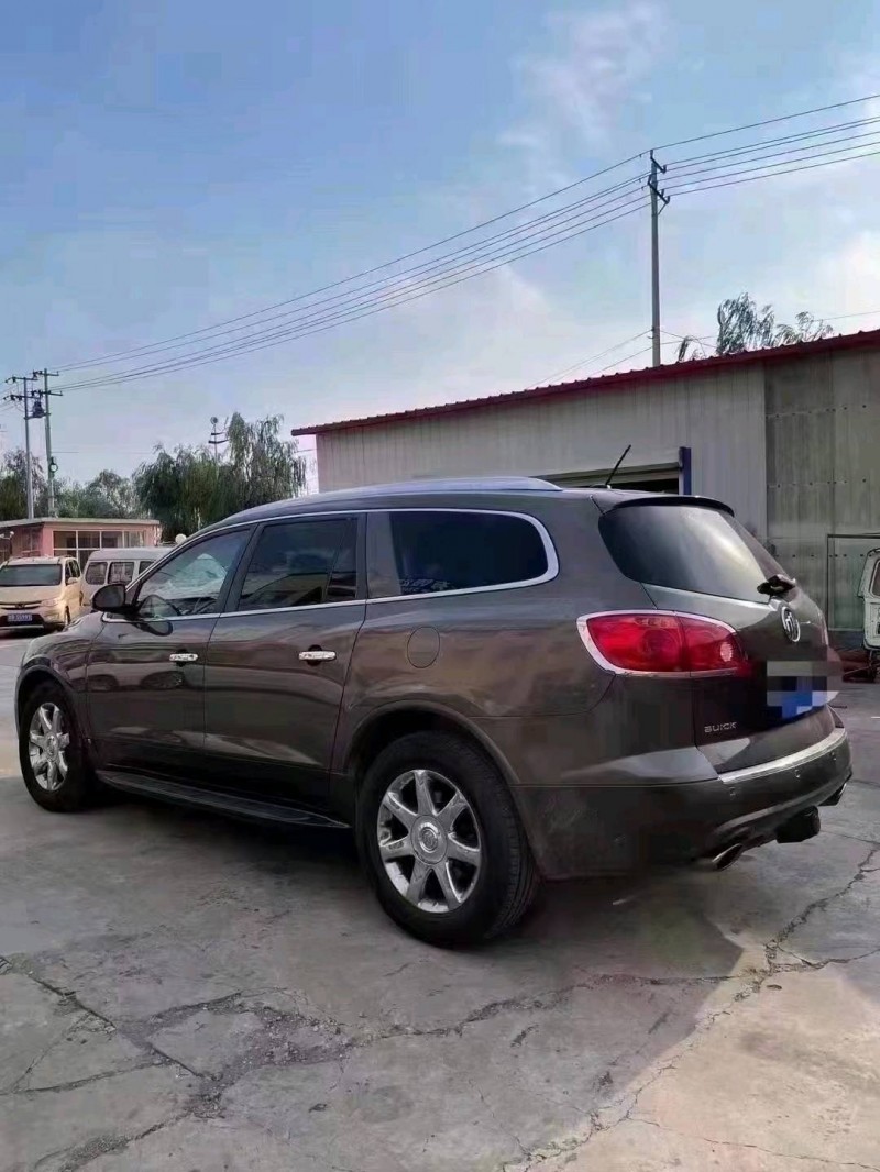 北京09年别克昂科雷5