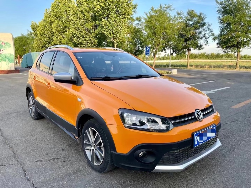 青岛14年大众polo7