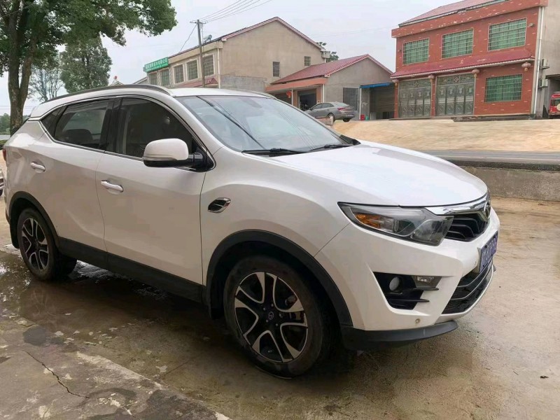 邵阳17年东南汽车DX75