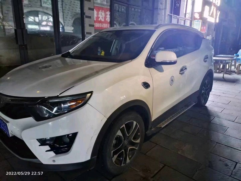 遵義18年東南汽車DX72