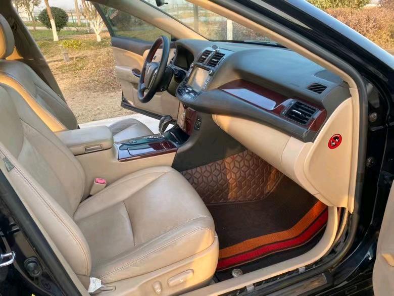 徐州12年丰田皇冠5