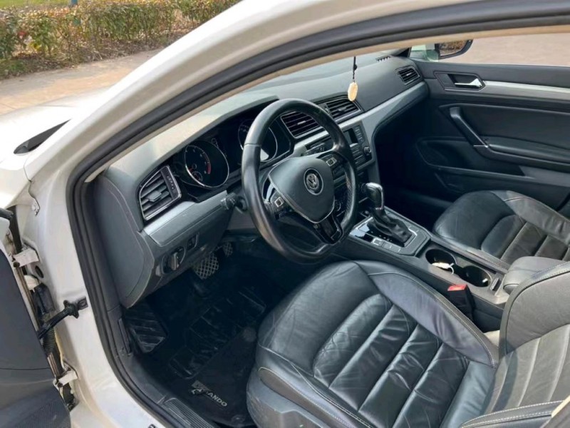 盐城16年大众凌渡6