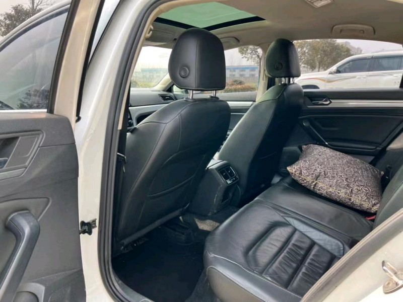 盐城16年大众凌渡7