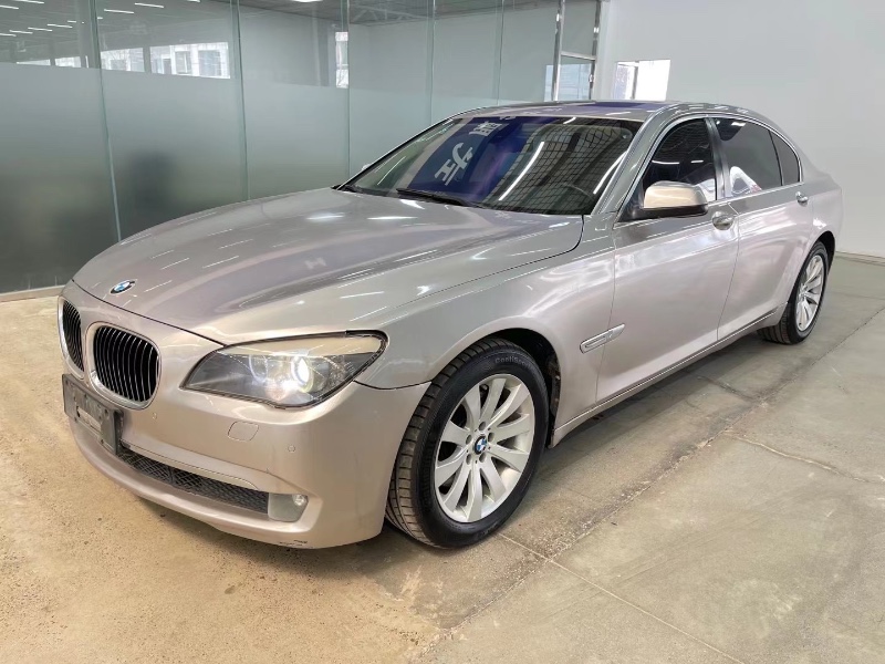 青岛11年宝马7系3