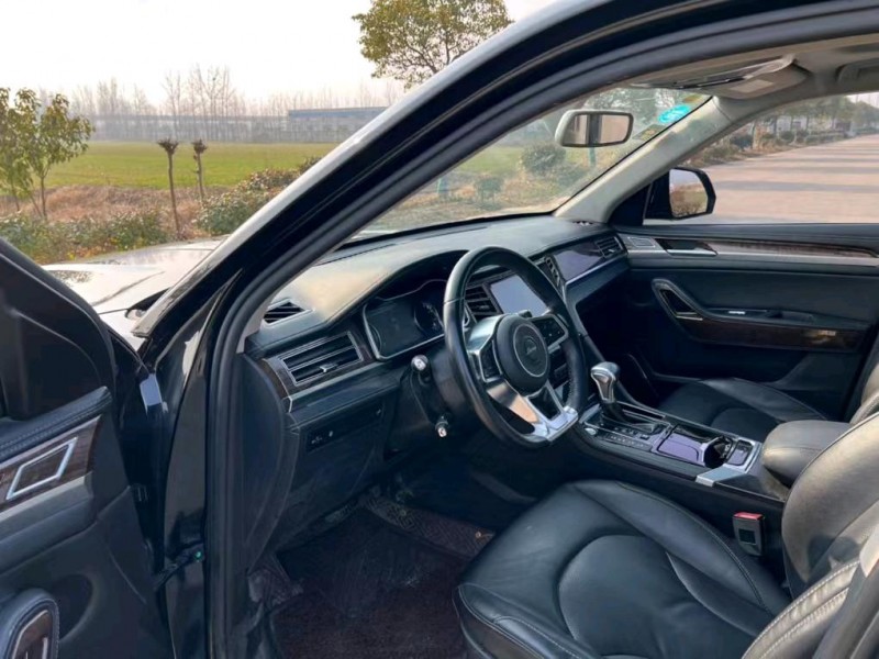 盐城17年众泰大迈X78