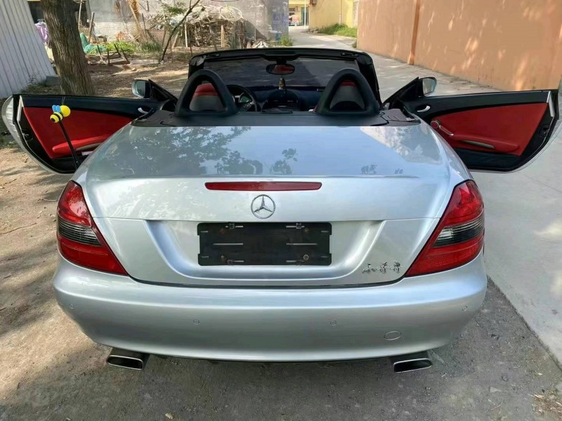 烟台11年奔驰SLK2