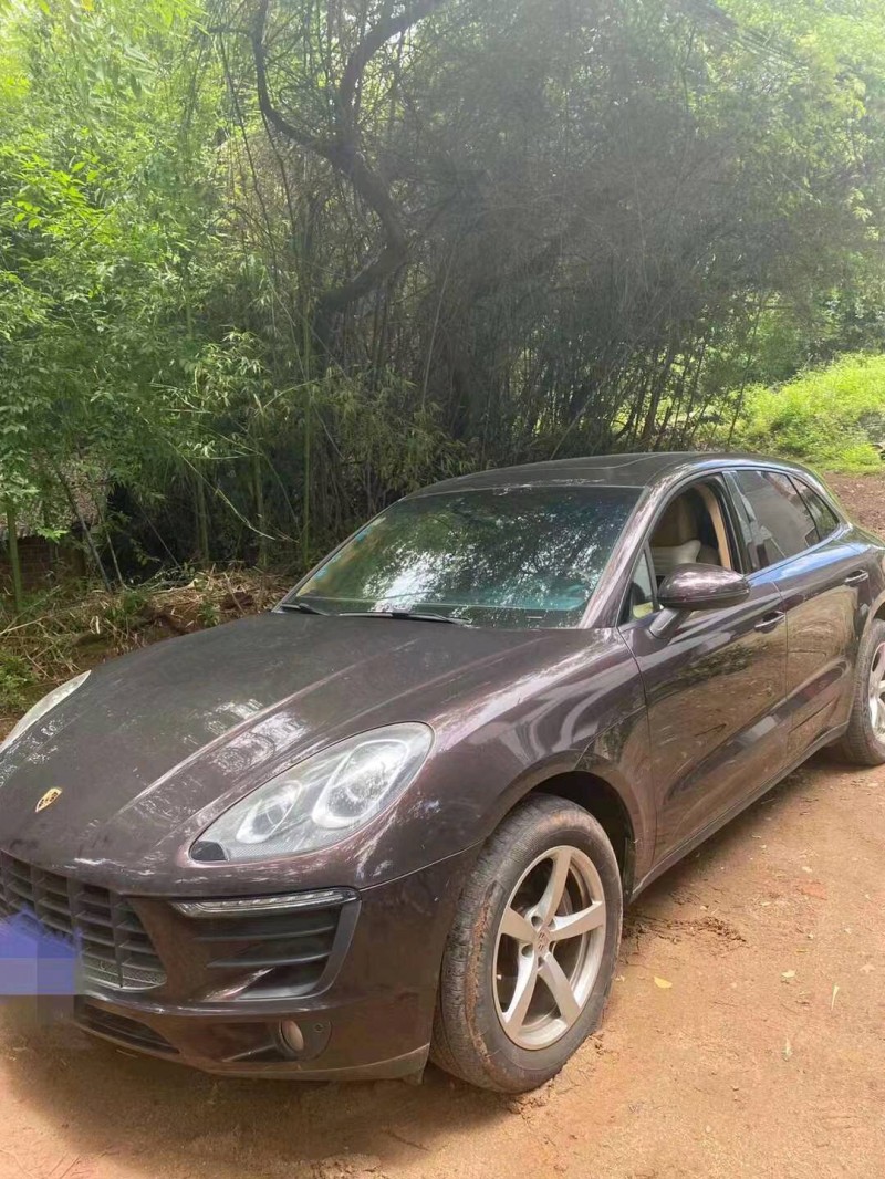 景德鎮15年保時捷Macan7