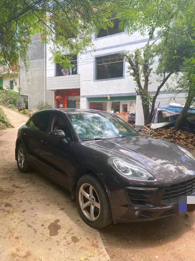 景德鎮15年保時捷Macan6