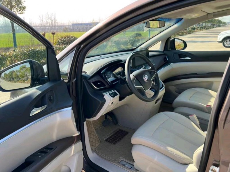 盐城21年别克GL86