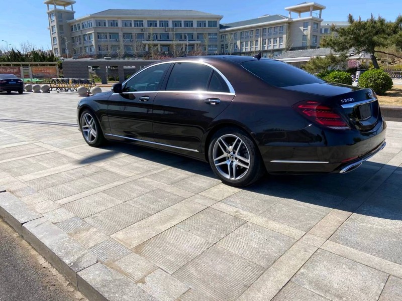 烟台18年奔驰S8