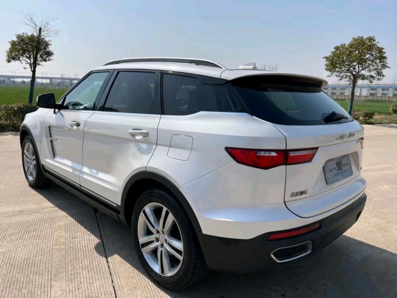 盐城17年众泰T7004