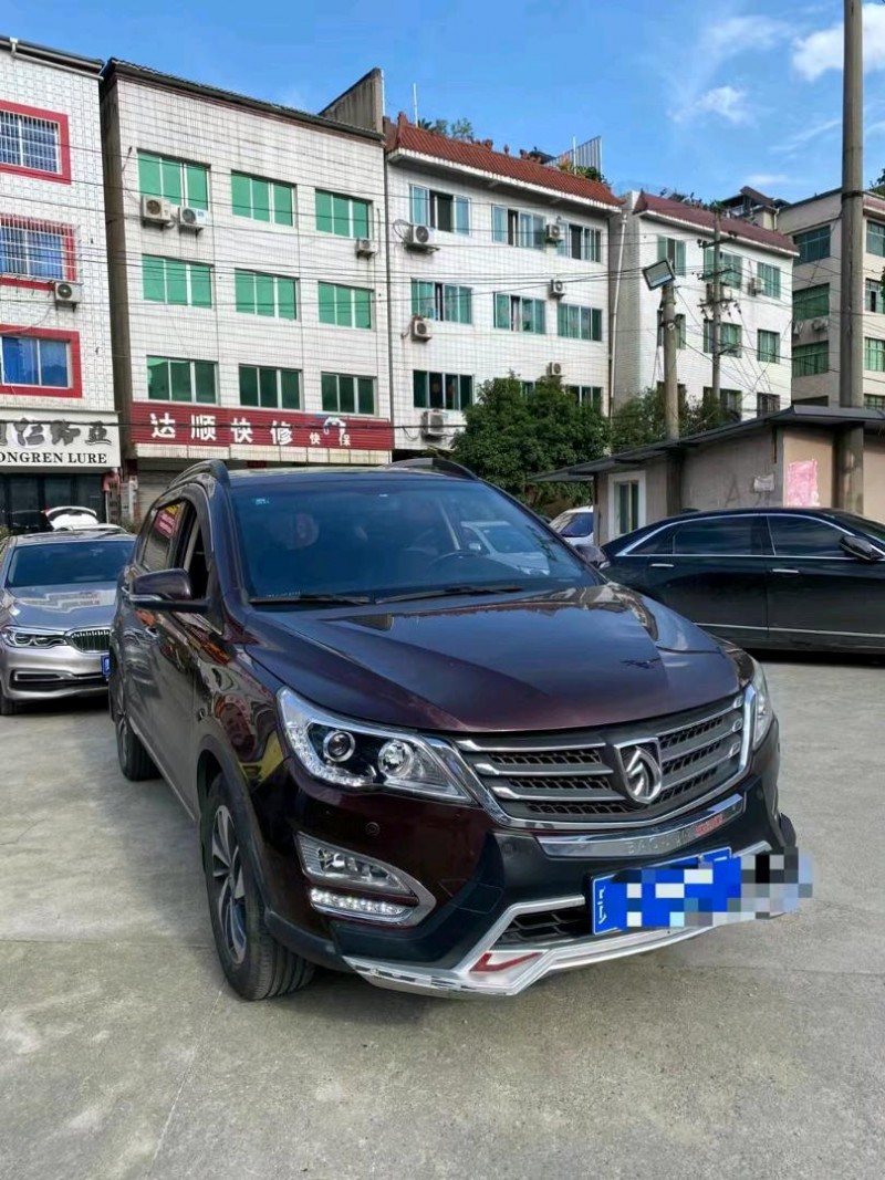 銅仁17年寶駿5603