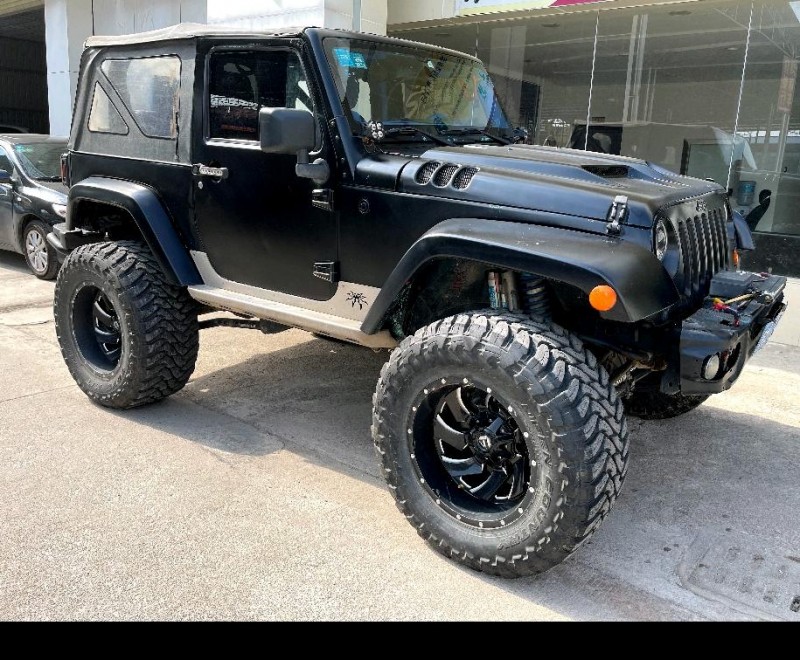 成都13年Jeep牧馬人1