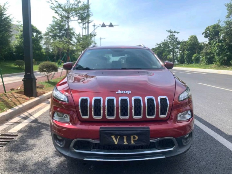 廣州17年Jeep自由光5