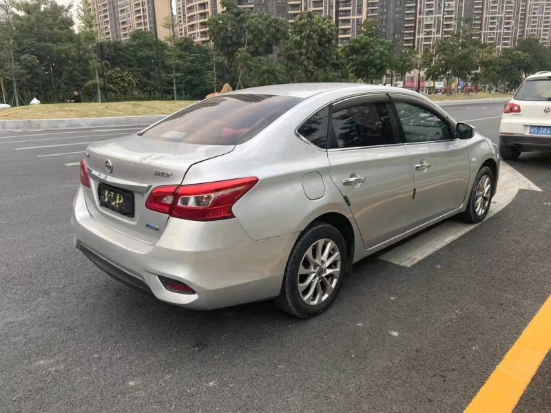 廣州17年日產軒逸7