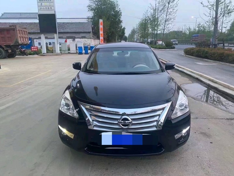 煙臺13年日產天籟1