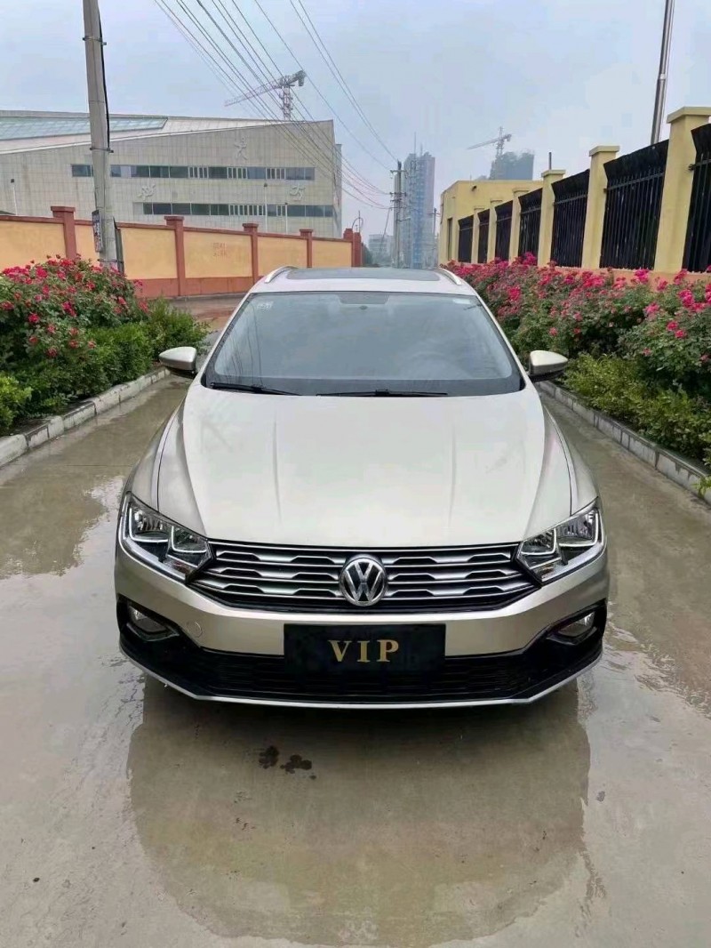 潍坊17年大众蔚领1