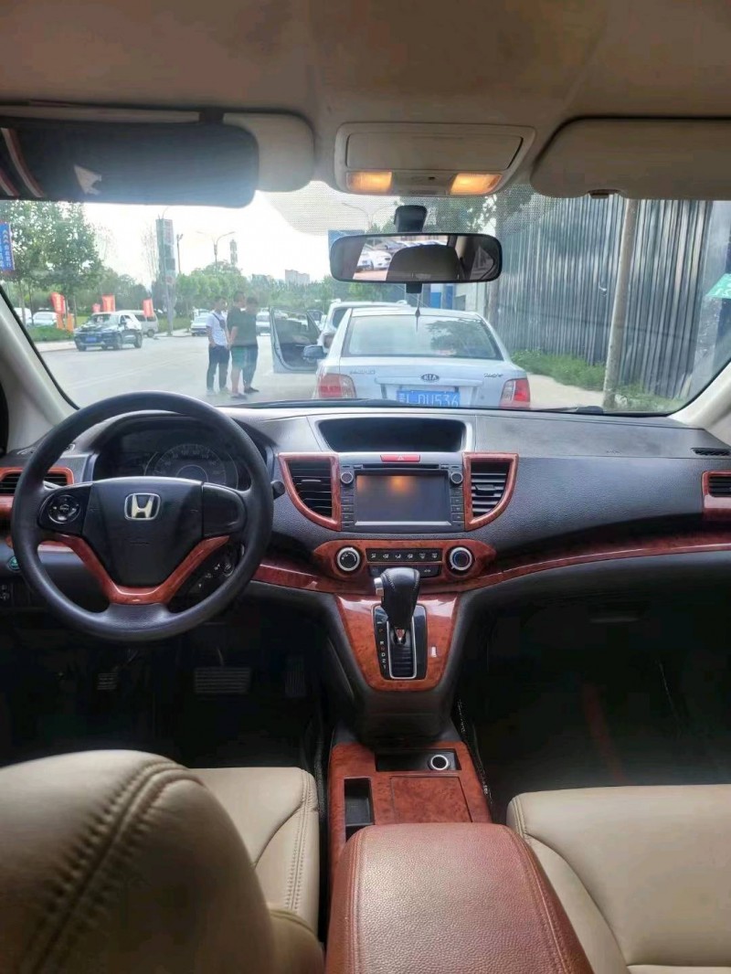 晉中12年本田CR-V4