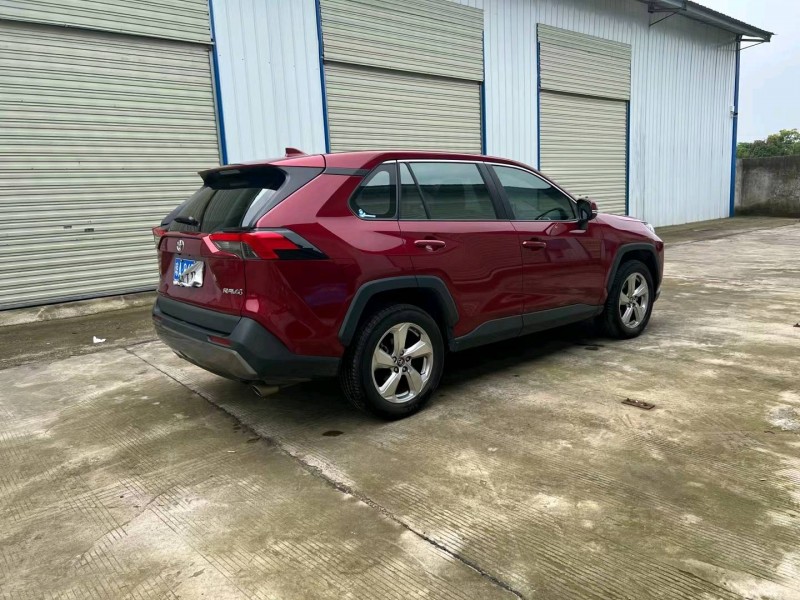 常德20年豐田RAV4榮放7