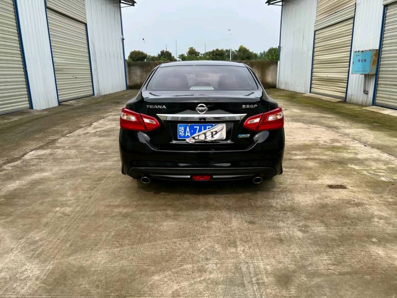 常德18年日產天籟9