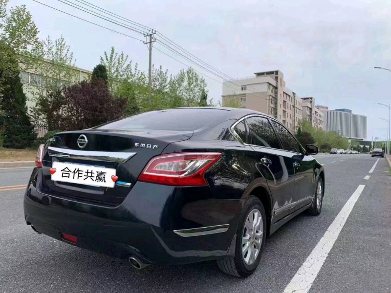 丹東13年日產天籟7