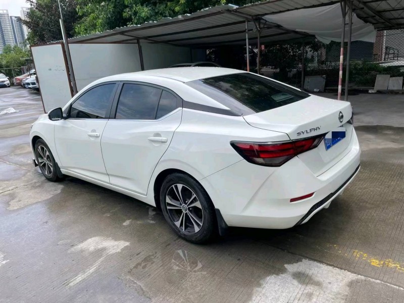 深圳21年日產軒逸8
