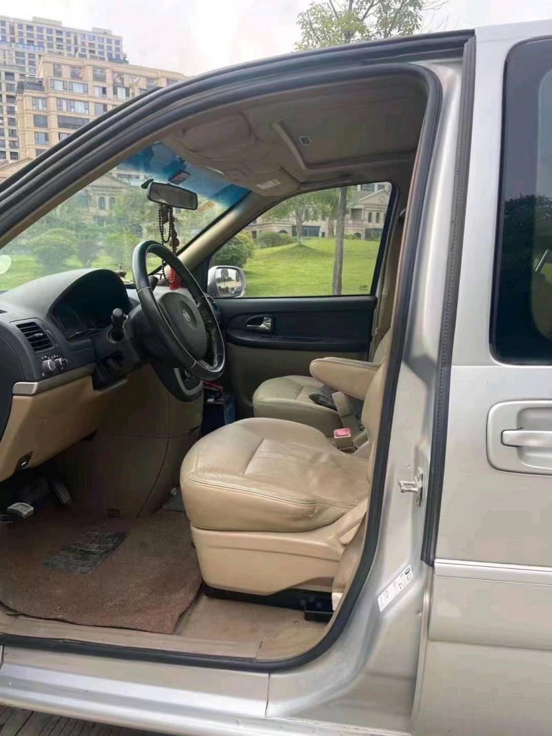 北京14年别克GL82