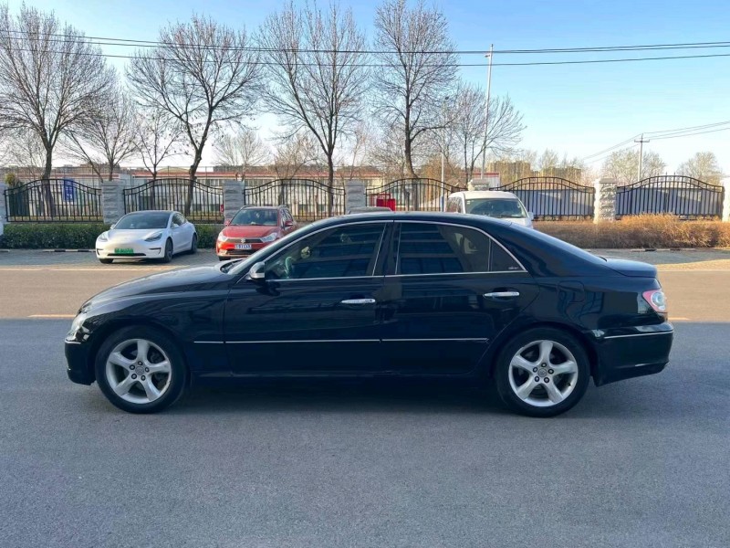 北京09年丰田锐志3