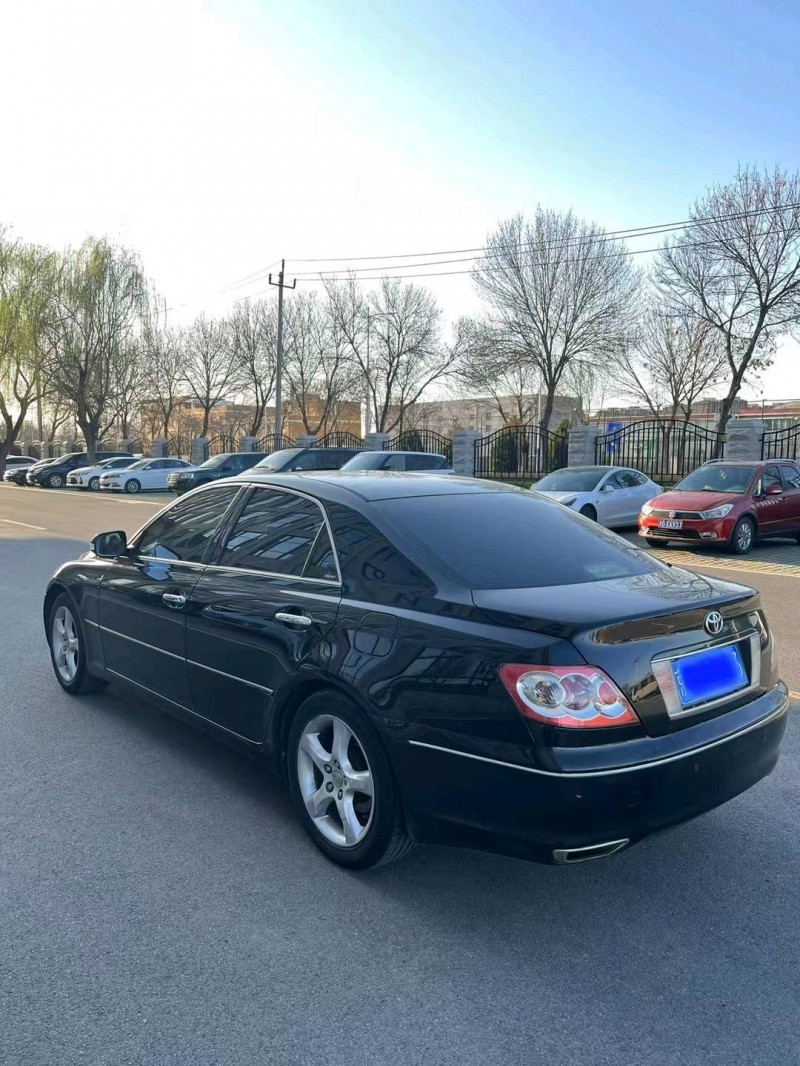 北京09年丰田锐志4