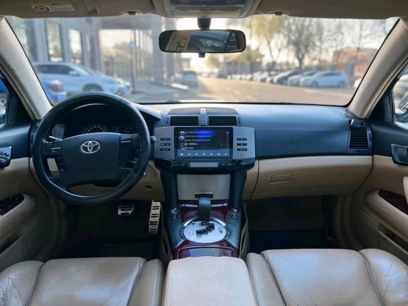 北京09年丰田锐志7