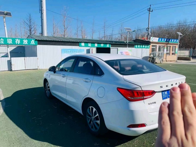 北京18年北汽绅宝D509