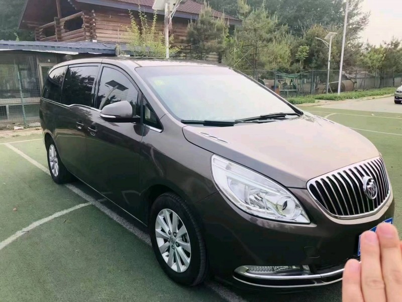 北京12年别克GL87