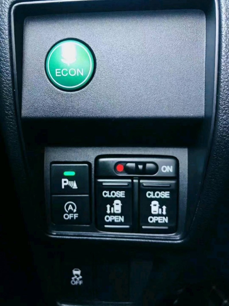 北京16年本田艾力绅9