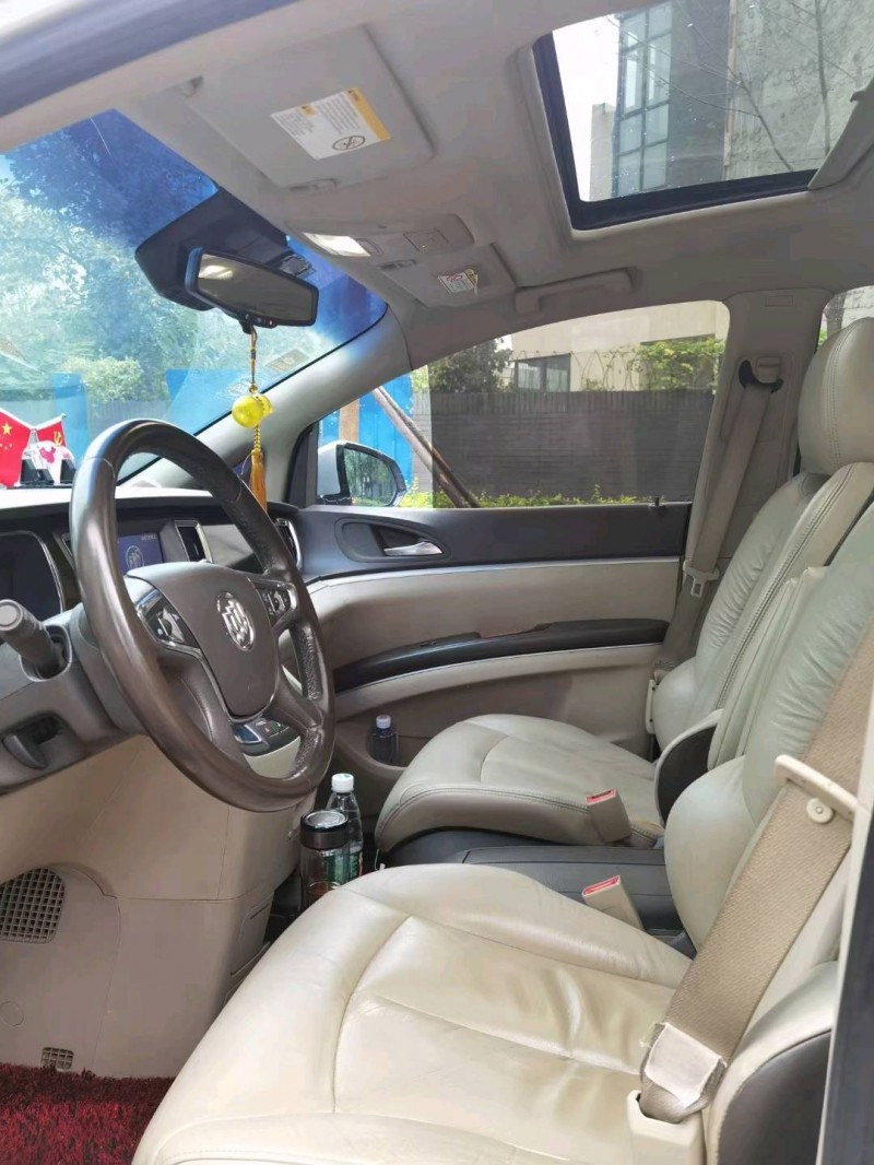 北京12年别克GL86