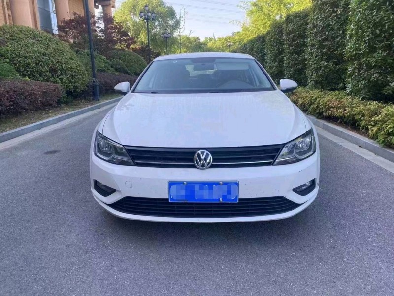 連云港17年大眾凌渡1