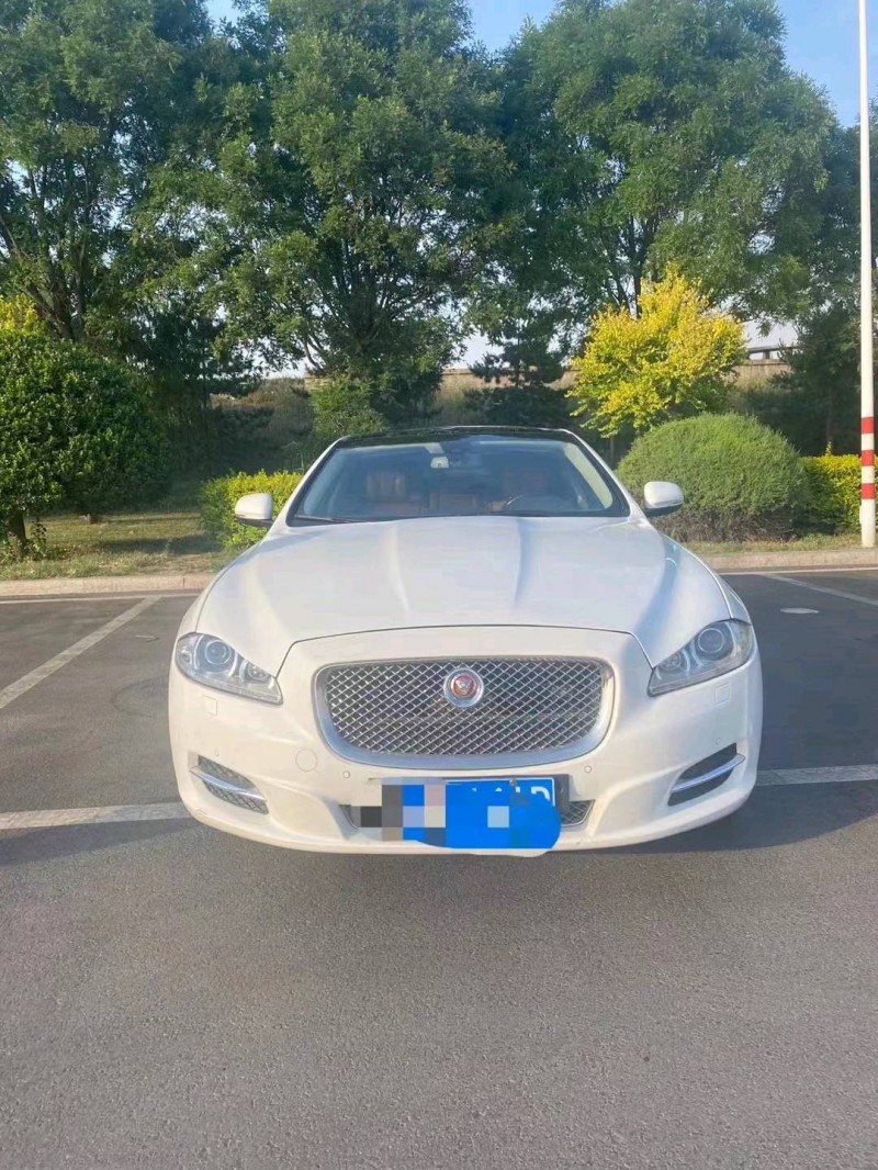 濰坊12年捷豹XJL1