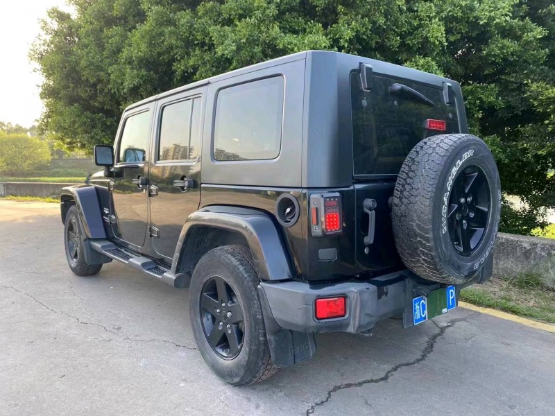 江門11年Jeep牧馬人3