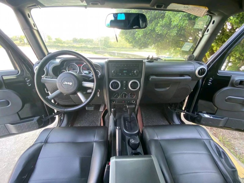 江門11年Jeep牧馬人5