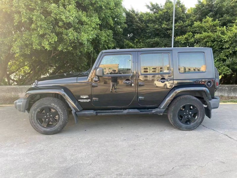 江門11年Jeep牧馬人7