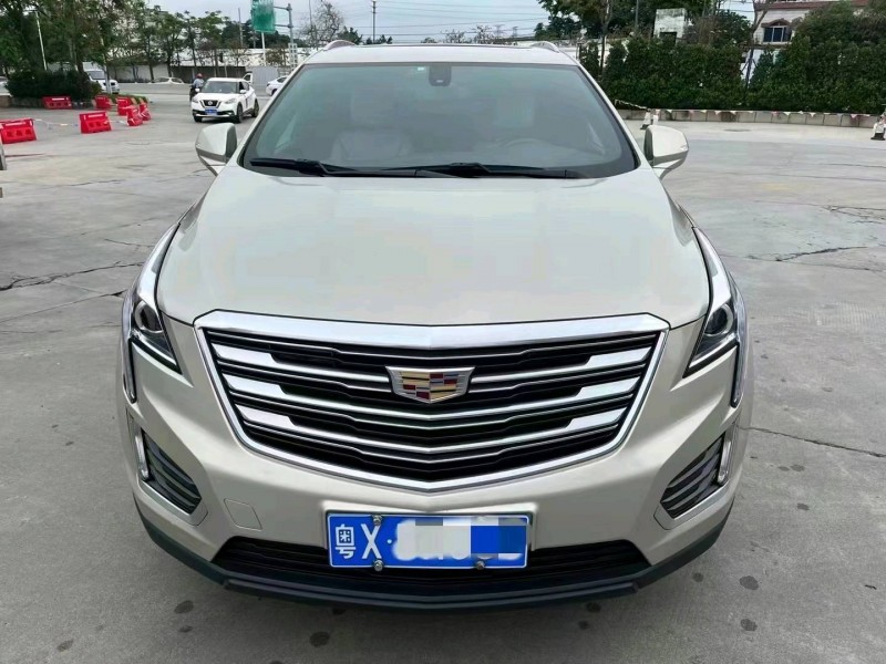 佛山17年凱迪拉克XT58