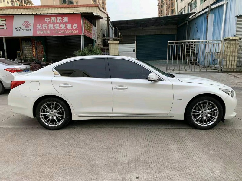 中山18年英菲尼迪Q50L2