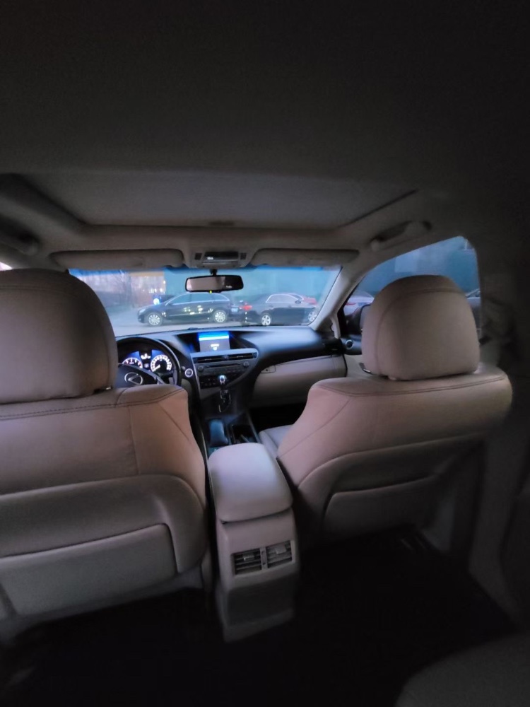 青岛13年雷克萨斯RX4