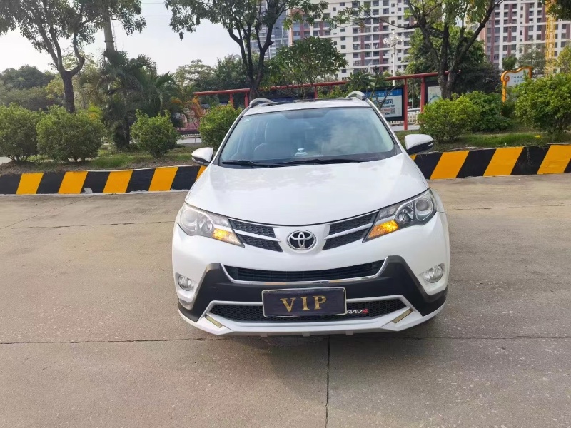 廣州15年豐田RAV41