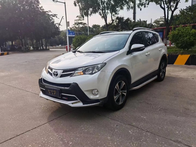 廣州15年豐田RAV43