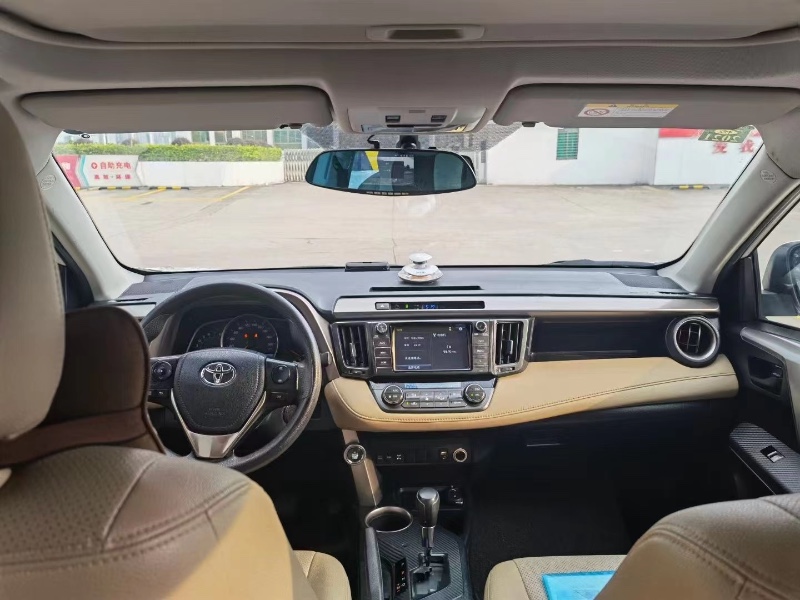 廣州15年豐田RAV45